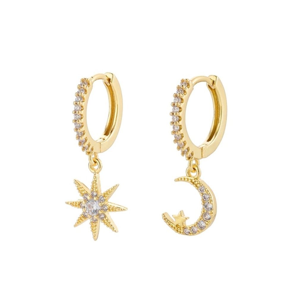 *NEW Gold Diamond Moon Star Huggie Hoop Earrings - Picture 8 of 8